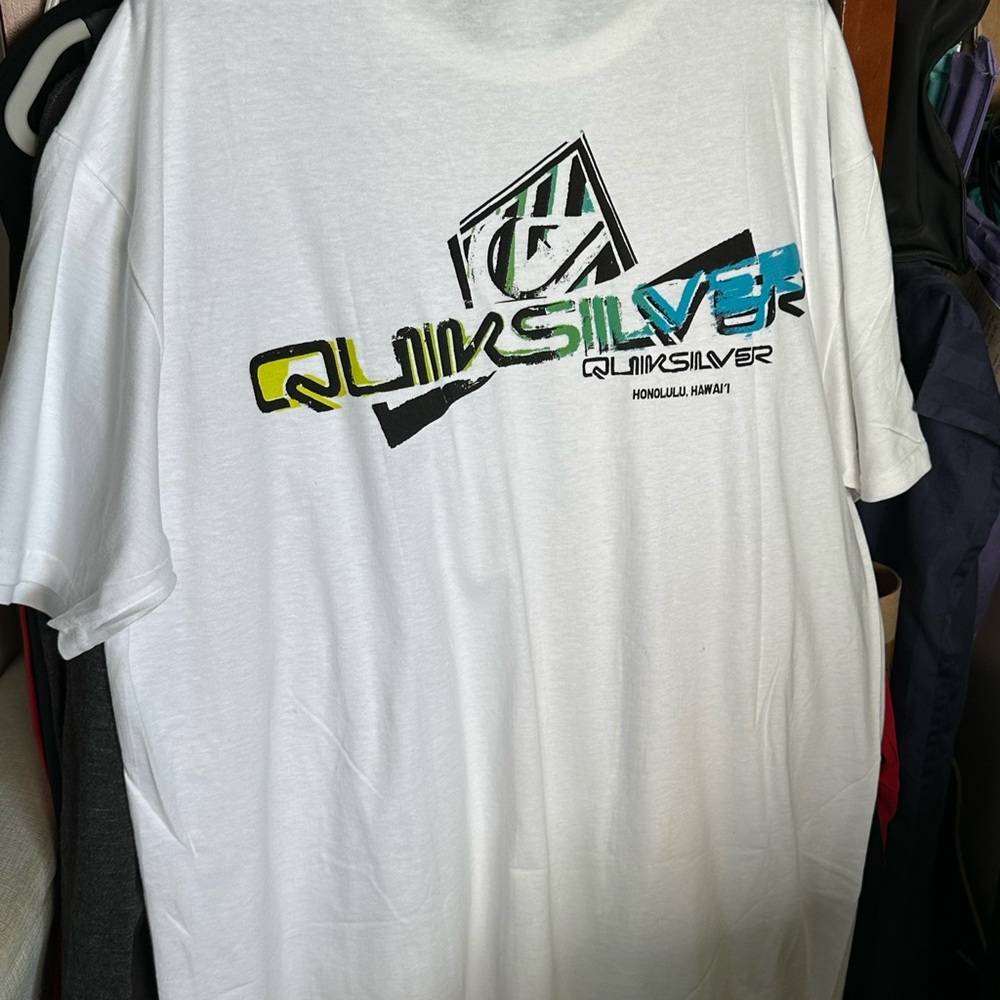 Men’s XL Cotton Tee by Quick Silver